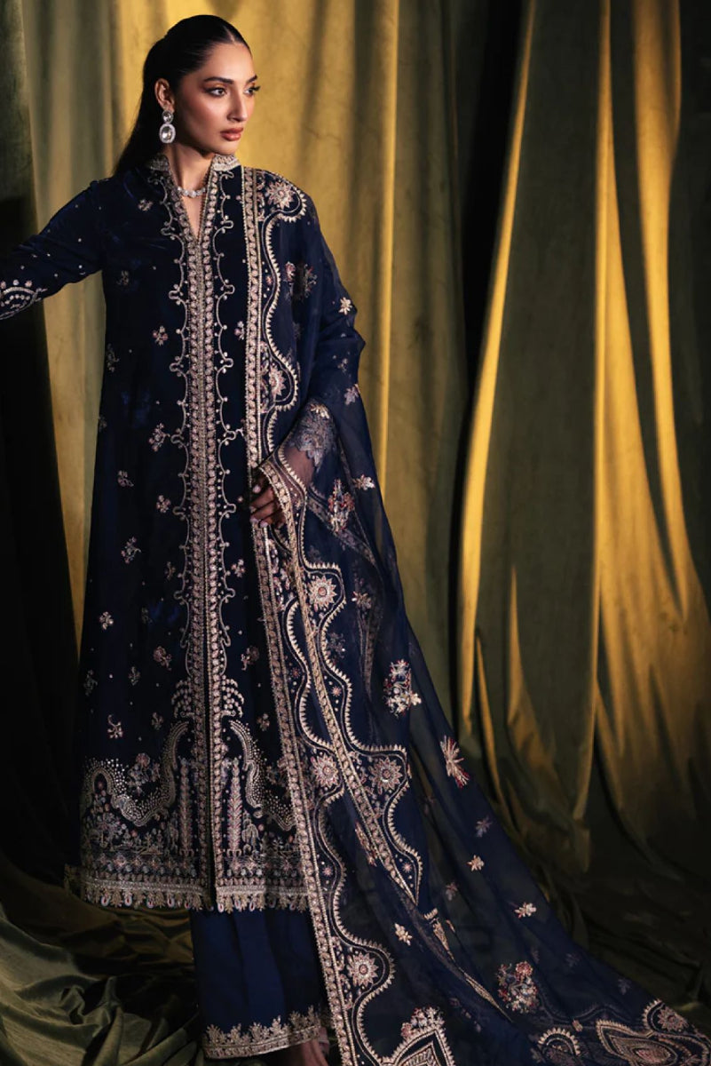 03-PIECE VELVET SUIT READY TO WARE DRESSING DESIGNER