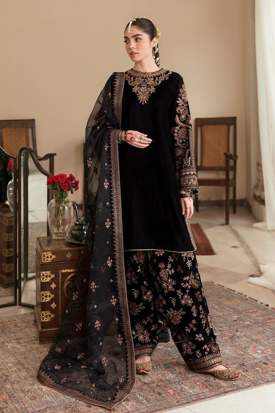 3 Piece Stitched Velvet Embroidery Suit - Ready To Wear