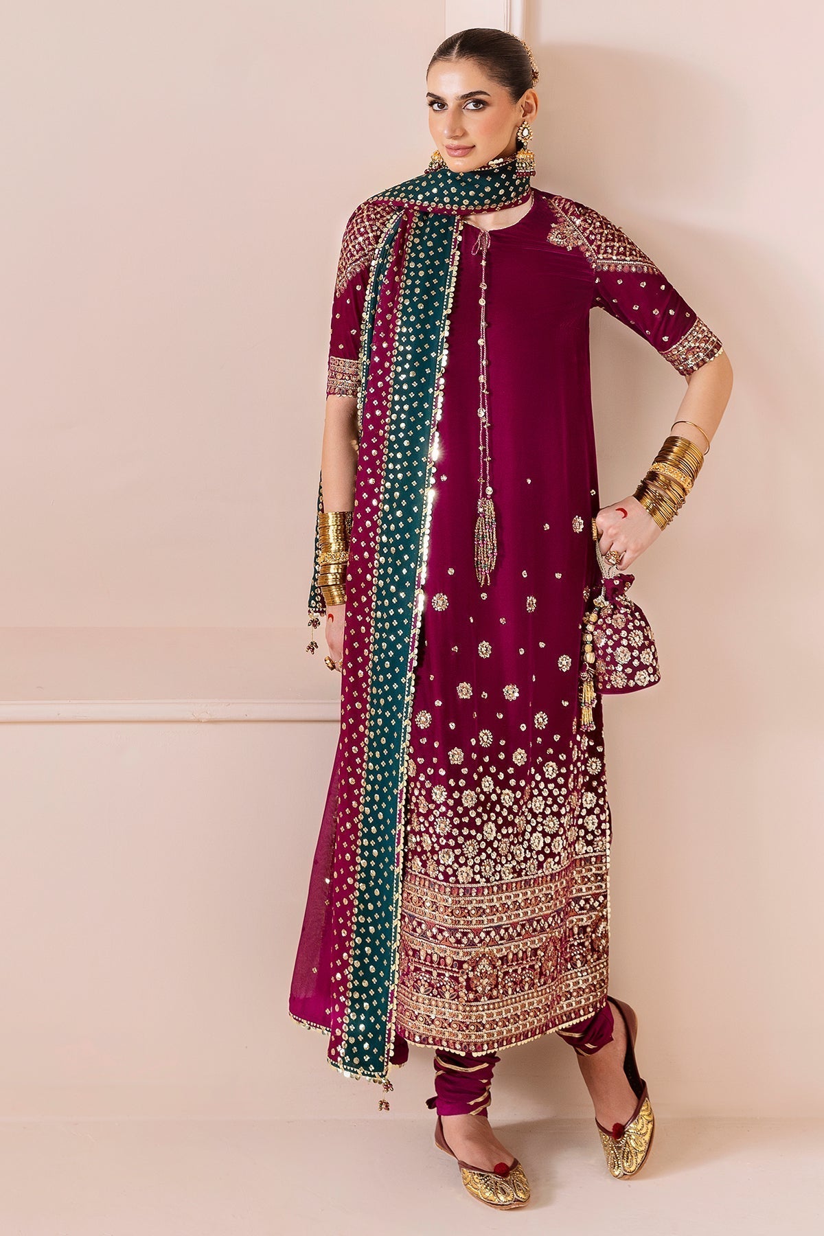 03-Piece Plain Velvet Embroidered Suit With Chiffon Dupatta