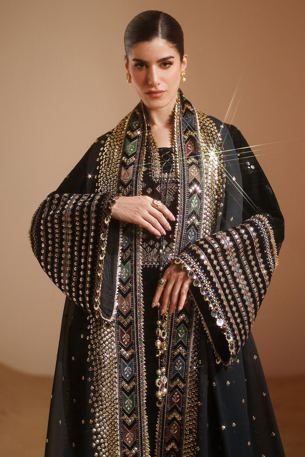 03-Piece Luxury Heavy Embroidered Velvet Suit - Ready To Wear