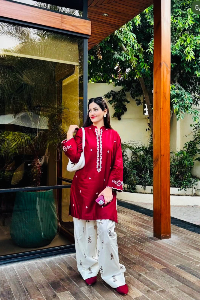 Luxury Heavy Embroidered Dhannak 2-Piece Suit | Ready To Wear
